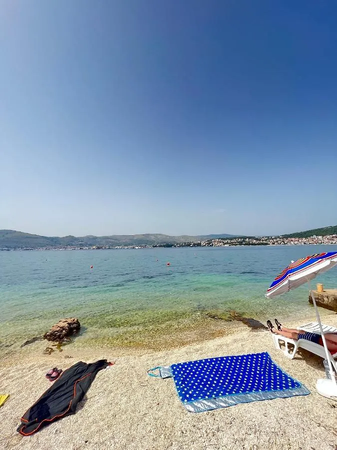 Beachfront House Olbia With Private Parking Trogir